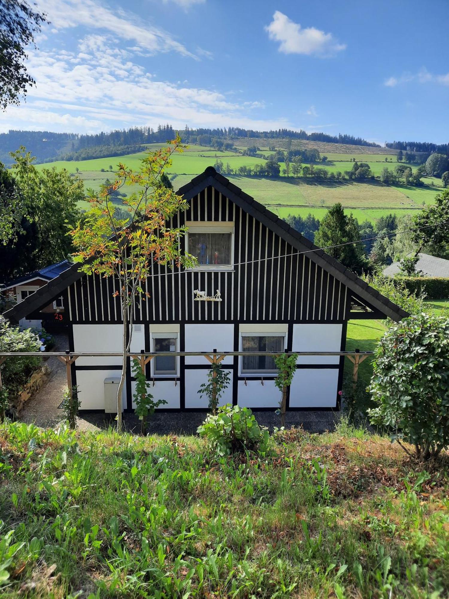 Das Waldhaus バート・ベルレブルク エクステリア 写真